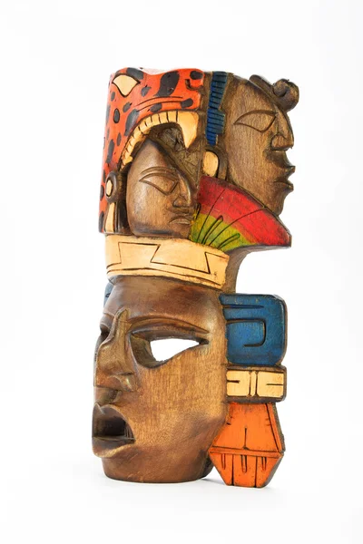 Indiska Maya Aztec trä målade mask med brusande jaguar och mänskliga profiler isolerad på vit bakgrund — Stockfoto