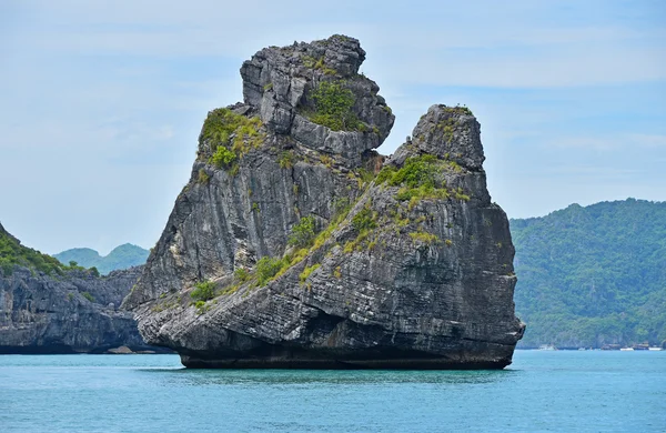 泰国海著名猴岛里程碑 — 图库照片