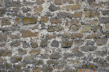 Eski taş duvar katmanlı