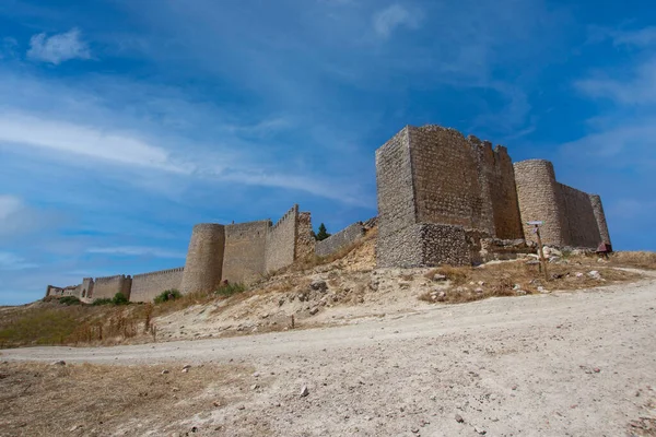 Ruínas Uma Muralha Castelo Medieval Fortificada Topo Uma Colina Valladolid — Fotografia de Stock
