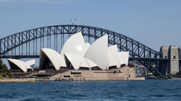 Sydney Opera House Och Harbour Bridge — Stockfoto