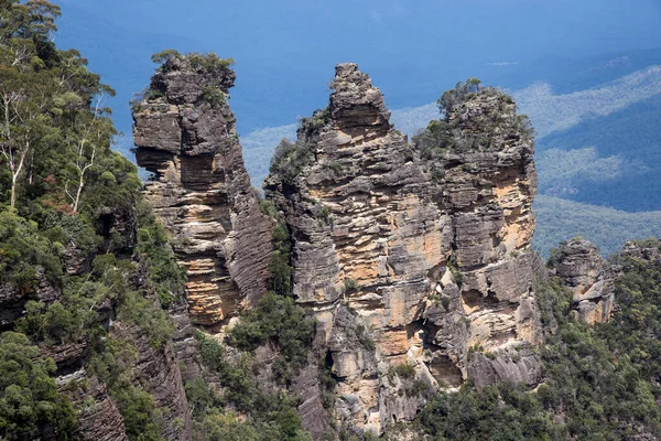 Üç Kız Kardeş kaya oluşumları, Katoomba NSW Avustralya
