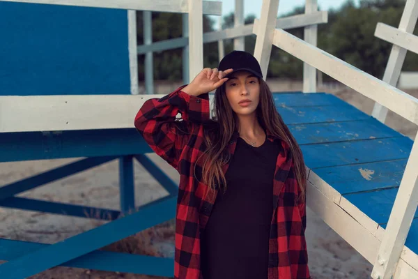 Avondfotoshoot Het Strand Bij Rivier — Stockfoto