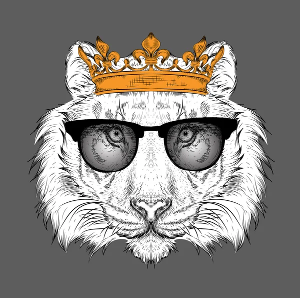 Ručně nakreslit obraz Portrét tygr v koruně. Používá se pro tisk, plakáty, trička. Ruční kreslení vektorové ilustrace — Stockový vektor