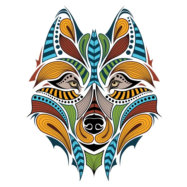 Cabeza de color modelado del lobo. Diseño africano / indio / tótem / tatuaje. Se puede utilizar para el diseño de una camiseta, bolso, postal y póster . — Archivo Imágenes Vectoriales