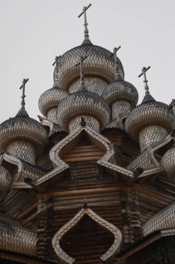 Orman ve Kizhi 'deki doğanın ihtişamı.