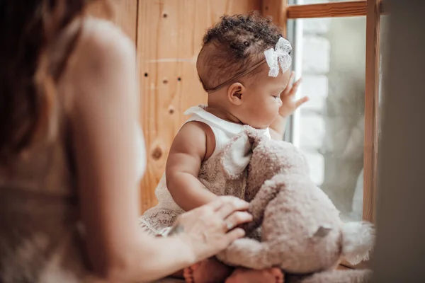 Mladá Žena Malou Dcerou — Stock fotografie