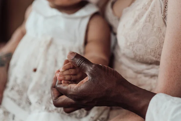 Conceito Família Internacional Ligação Familiar — Fotografia de Stock