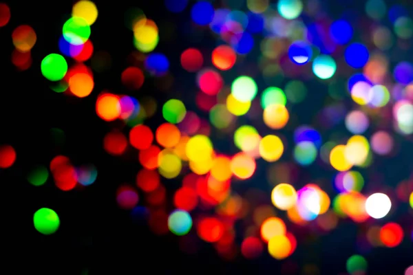 Christmas Tree Garland Light Colorful Bokeh Blurry Decor Black Background — Stock Photo, Image