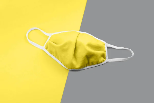 Медицинская Защитная Маска Многоразового Использования Крайний Серый Иллюминационный Желтый Цвета — стоковое фото