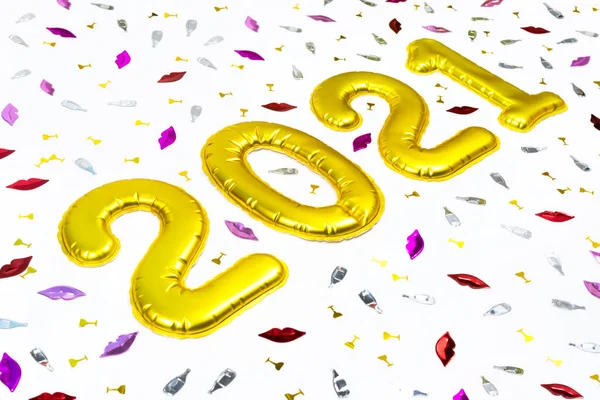 2021 Happy New Year Numbers Text Golden Metallic Foil Balloons — Stock Photo, Image