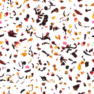 Kuru kırmızı amber çiçeği ve siyah çay yaprakları, beyazda izole edilmiş çiçek deseni. Tatlı yaz içeceği karışımı