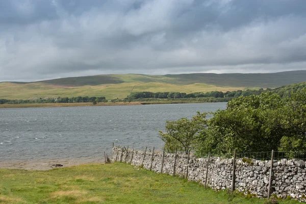 Malham Tarn v Yorkshire Dales — Stock fotografie