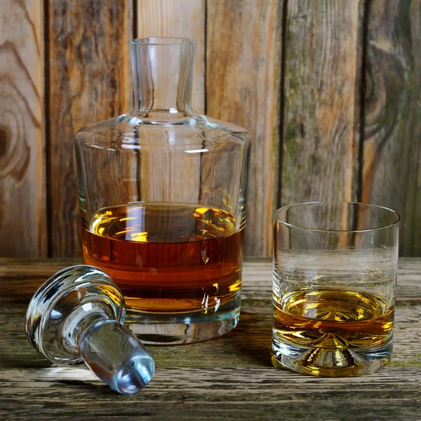 Decanter and glass of whisky — Stock Photo, Image