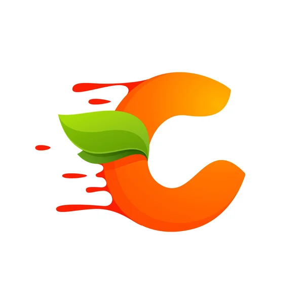 C letter with orange juice drops and leaves. — Stock Vector