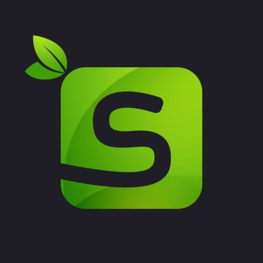 Kare ve yeşil yaprakları ile S harf logosu.