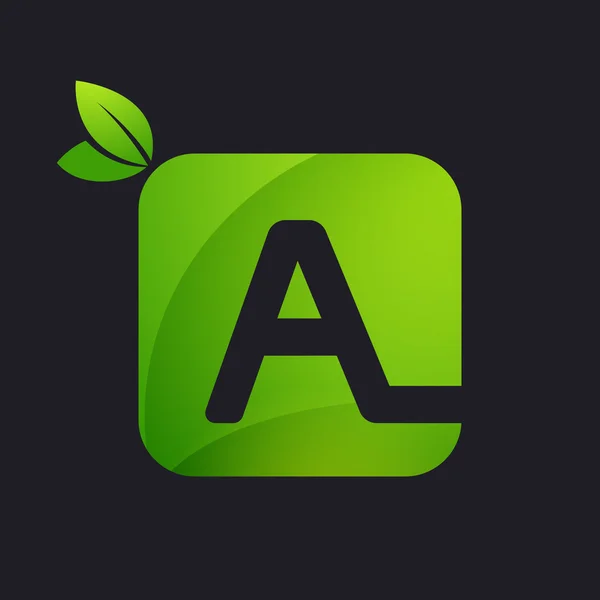 正方形と緑の葉を持つ文字Aロゴ. — ストックベクタ