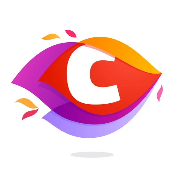 Letter C logo in flame intersection icon. — Stock Vector