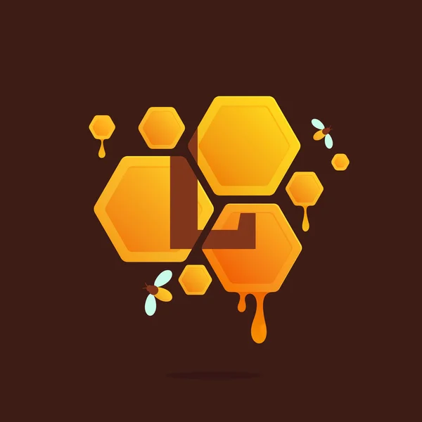 Letra L logo en panal con miel fluida . — Vector de stock