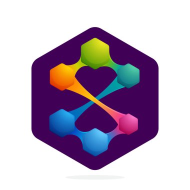 Altıgen ve çizgilerile sekiz numaralı logo. 