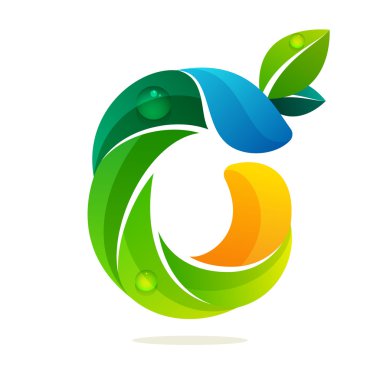 Yeşil yaprakları ve su dalgaları ile sıfır logo numara. 