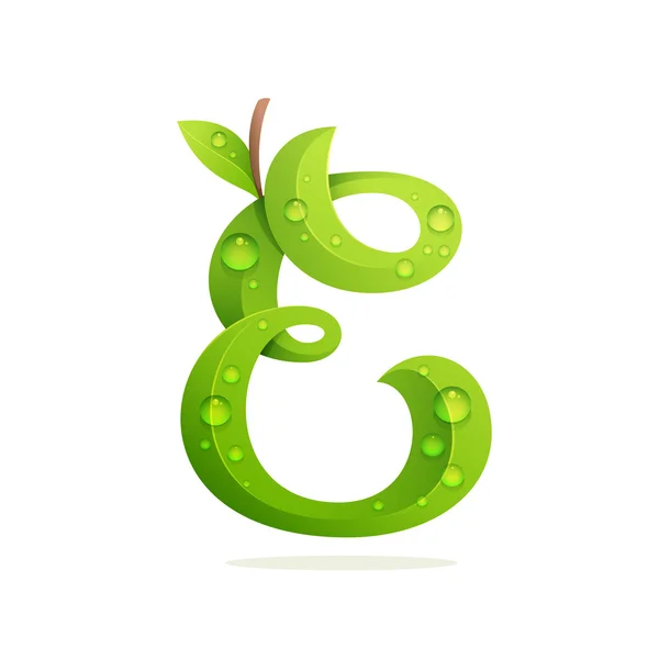 E letter with green leaves and dew — Stockvector