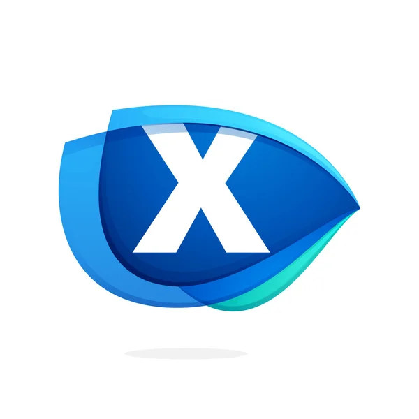 X буква логотипа с голубым крылом или глазом — стоковый вектор