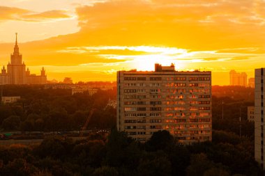 Moskova 'da sonbahar. Pencerem