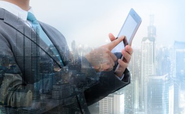 İş kavramı, işadamı city ile çift pozlama