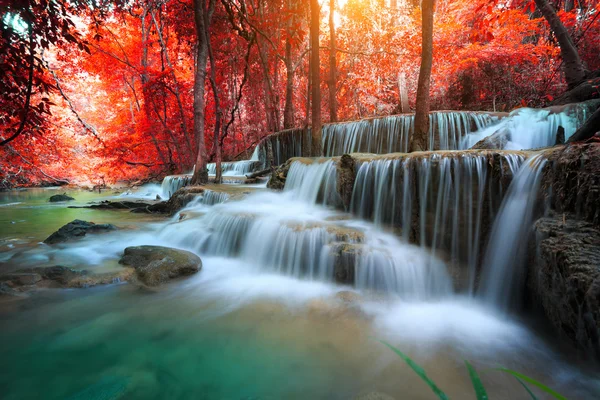 Fossefall i Thailand – stockfoto