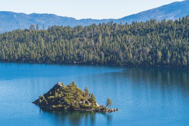 Fannette Island in Emerald Bay, Lake Tahoe, California on clear sunny autumn day clipart