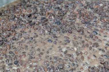 Faytonlu esrar, tipik Brezilya yemeği. Brezilya 'da bir restoranda