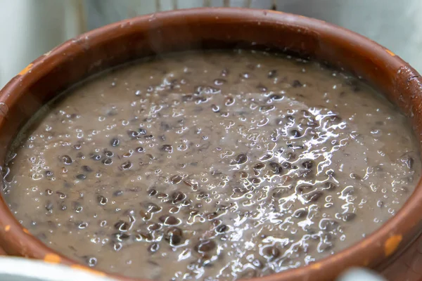 Keramische Pot Met Feijoada Typisch Braziliaans Eten Een Restaurant Brazilië — Stockfoto