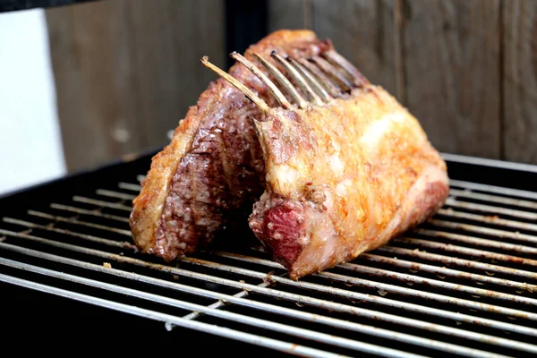 Picanha Belo Pedaço Picanha Grelha Tostando Gordura Com Fogo — Fotografia de Stock