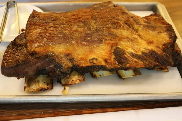 Costela kapat. Brezilya 'da kemikli leziz pirzola.