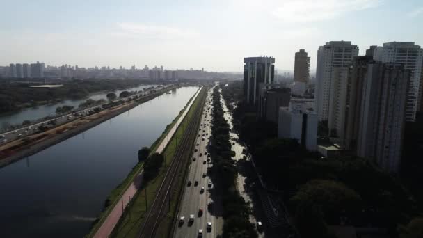 Vista Pinheiros Marginal Con Río Pinheiros Edificios Modernos Sao Paulo — Vídeo de stock