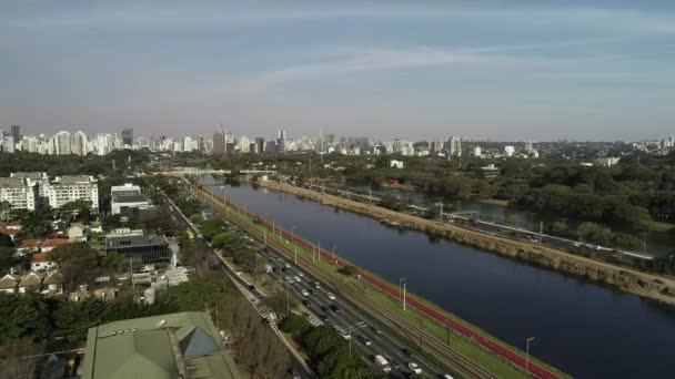 Pohled Marginal Pinheiros Řekou Pinheiros Moderní Budovy Sao Paulu Brazílie — Stock video