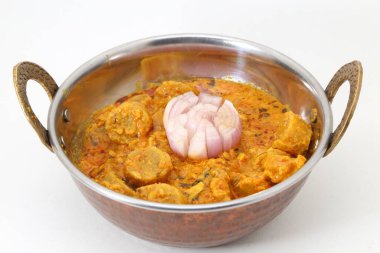 Rajasthani gatta köri veya Besan gatte ki sabji