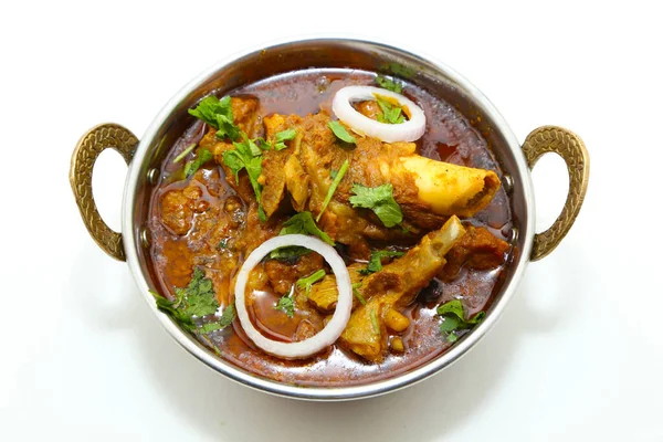 Indiase Vleesschaal Schapenvlees Curry Een Koperen Messing Schaal — Stockfoto