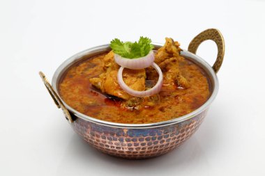 Körili tavuk ya da körili koyun eti.