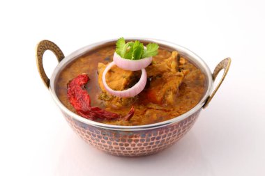 Körili tavuk ya da körili koyun eti.