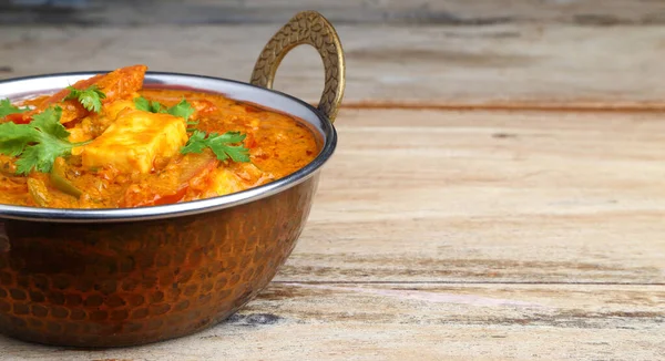 Indian Food Indian Curry Copper Brass Serving Bowl — Stock Photo, Image