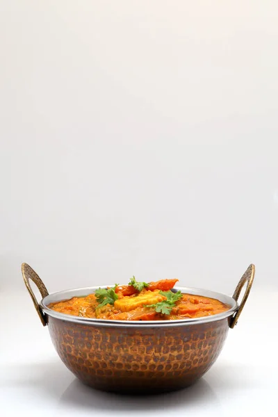 Indian Food Indian Curry Copper Brass Serving Bowl — Stock Photo, Image