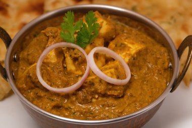 Hint yemeği ya da Hint körisi ve ekmeği