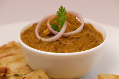 Hint yemeği ya da Hint körisi ve ekmeği