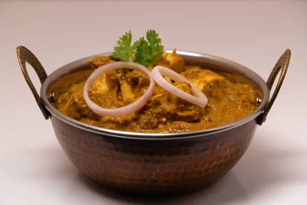 Indian Food Indian Curry Een Koperen Schaal — Stockfoto