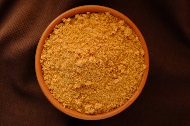 Kahverengi kumaş desenli esmer seramik kase