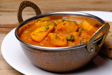 Hint usulü süzme peynir ya da köri