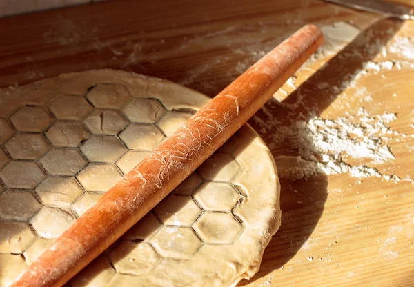 eller ev yapımı mantı etli yemek