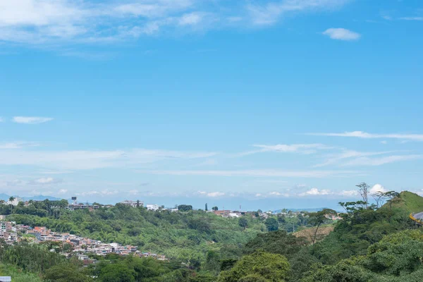 Vista Panorâmica Horizonte Cidade Pereira Colômbia Com Encontro Áreas Urbanas — Fotografia de Stock
